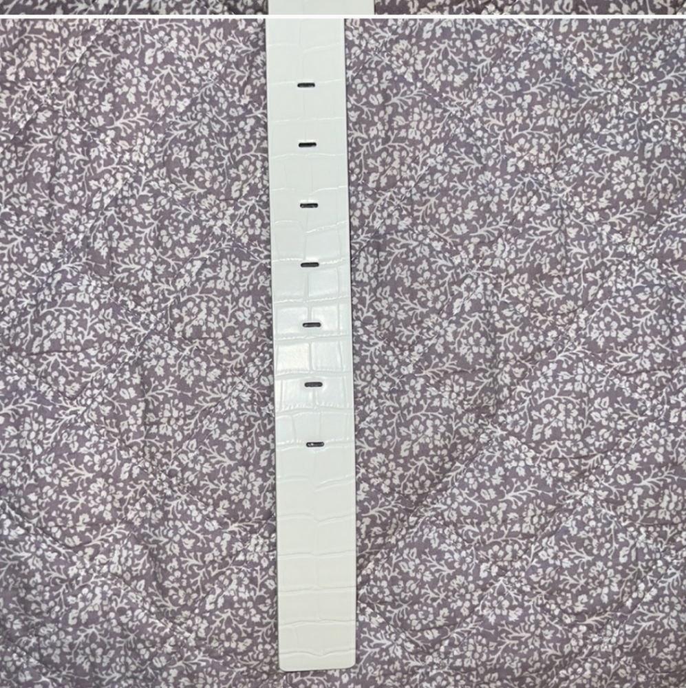 NWT "A New Day" White Belt - Picture 3 of 5